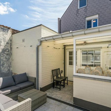 Lichtrijk, Charmant Rijtjeshuis Met 3 Slaapkamers Knokke-Heist Kültér fotó